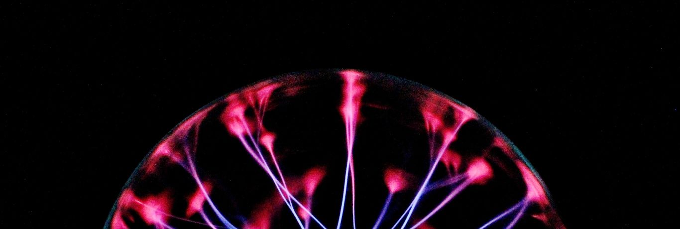 Defina Estrategias y cree programas de Ciber Seguridad integrales incorporando
              una visión de Arquitectura